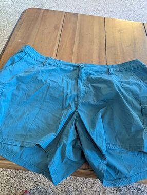 Bass Pro Shops Women's Fishing Shorts